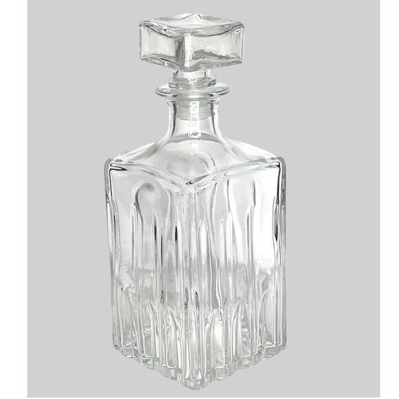 Italian Vintage GLASS DECANTER BOTTLE Italy Square Stopper Cut Lines 10" Clear - Picture 1 of 6